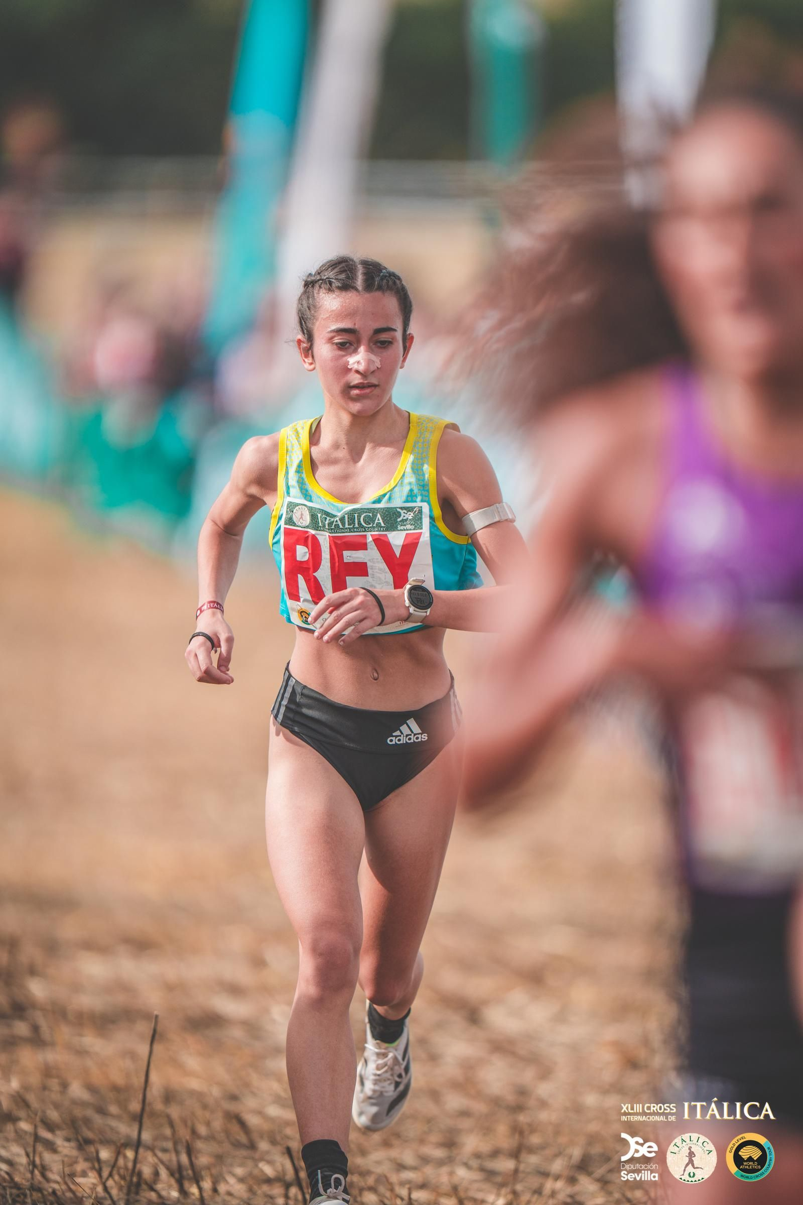 Búscate en las fotos del Cross de Itálica 2025 | 11