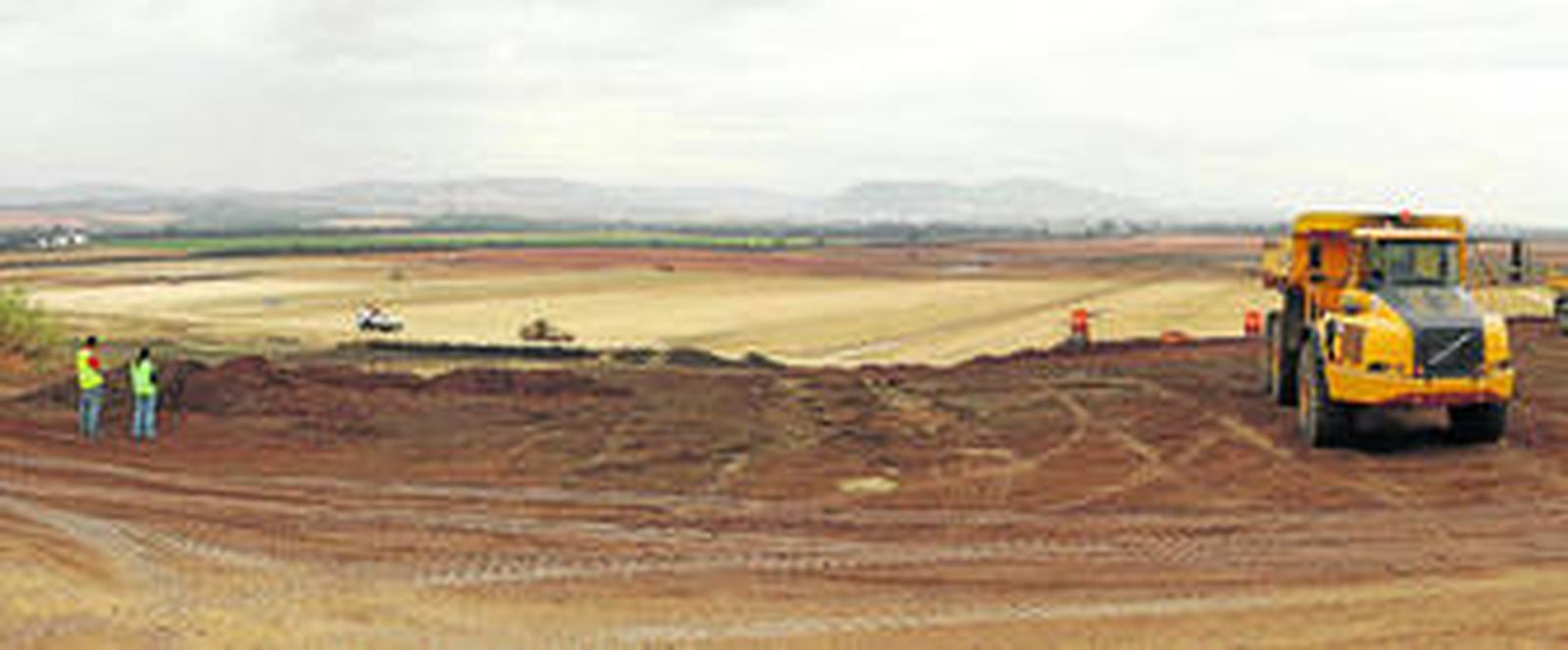 Las obras de construcción de las plantas en San José del Valle comenzaron el pasado mes de marzo.