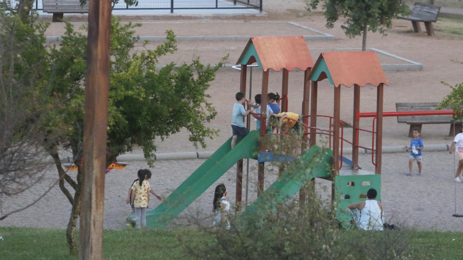 Zona de juegos en el parque de la Asomadilla.