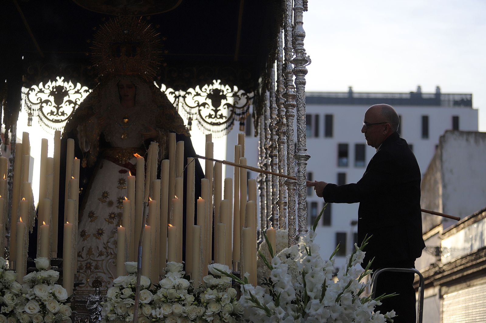 Imágenes de la procesión de la Virgen de los Dolores por Las Colonias