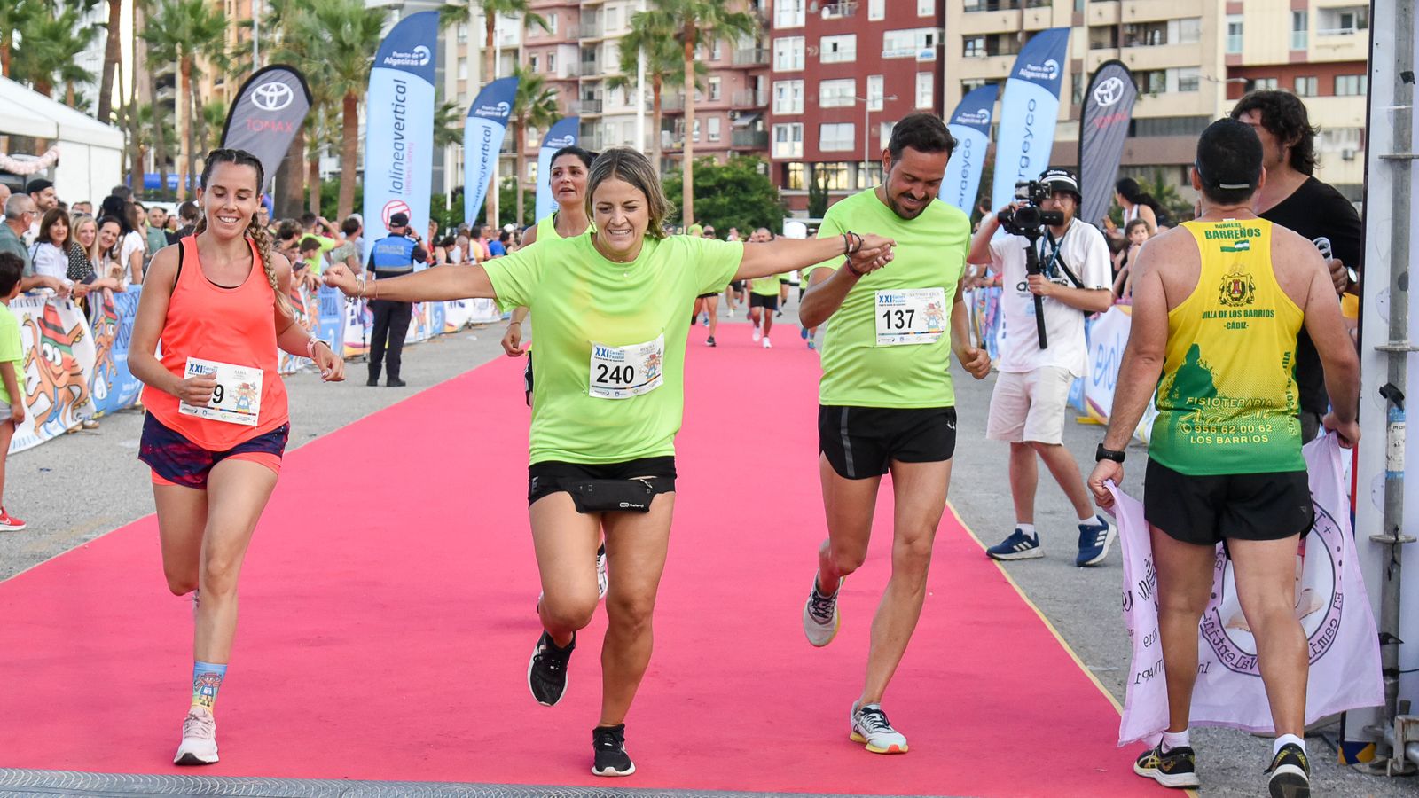 Búscate en la galeria de adultos de la XXI Carrera Popular Puerto Bahía de Algeciras
