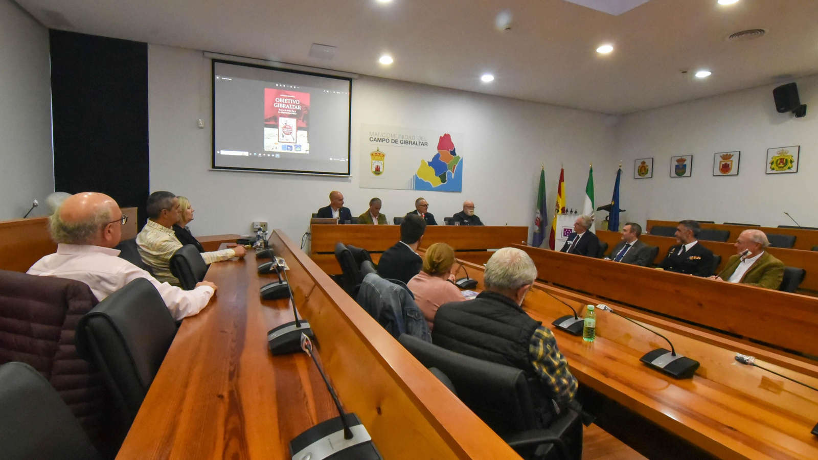 Presentación del libro 'Objetivo Gibraltar' de Alfonso Escuadra