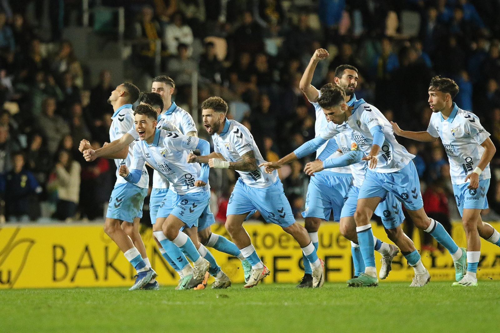 El Barakaldo-Málaga CF, en fotos