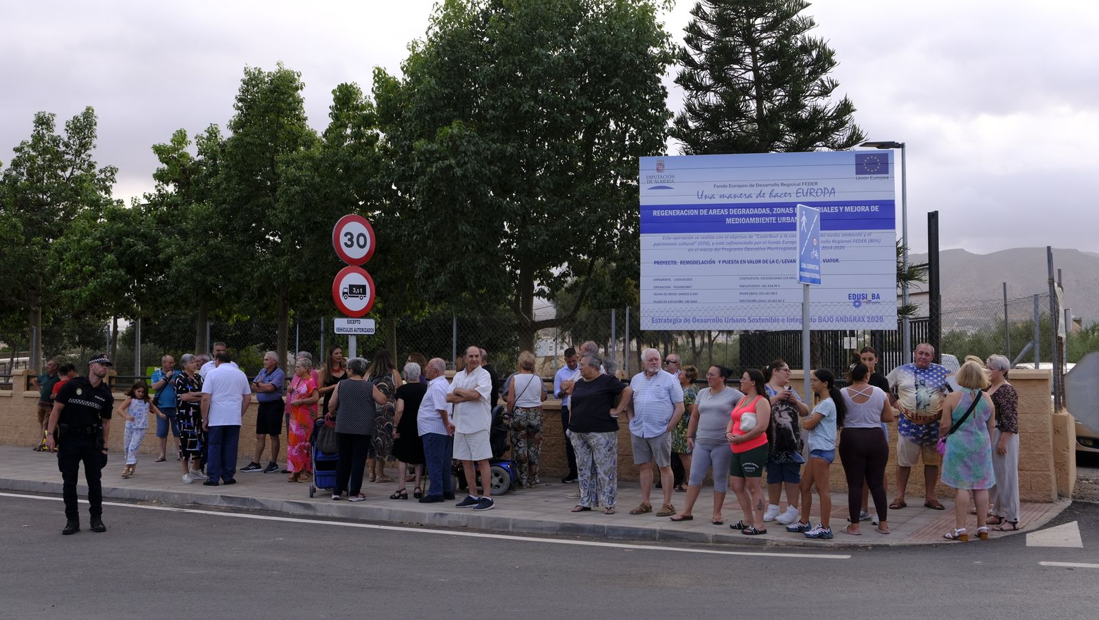 Imágenes de la inauguración del puente que une Huércal de Almería y Viator
