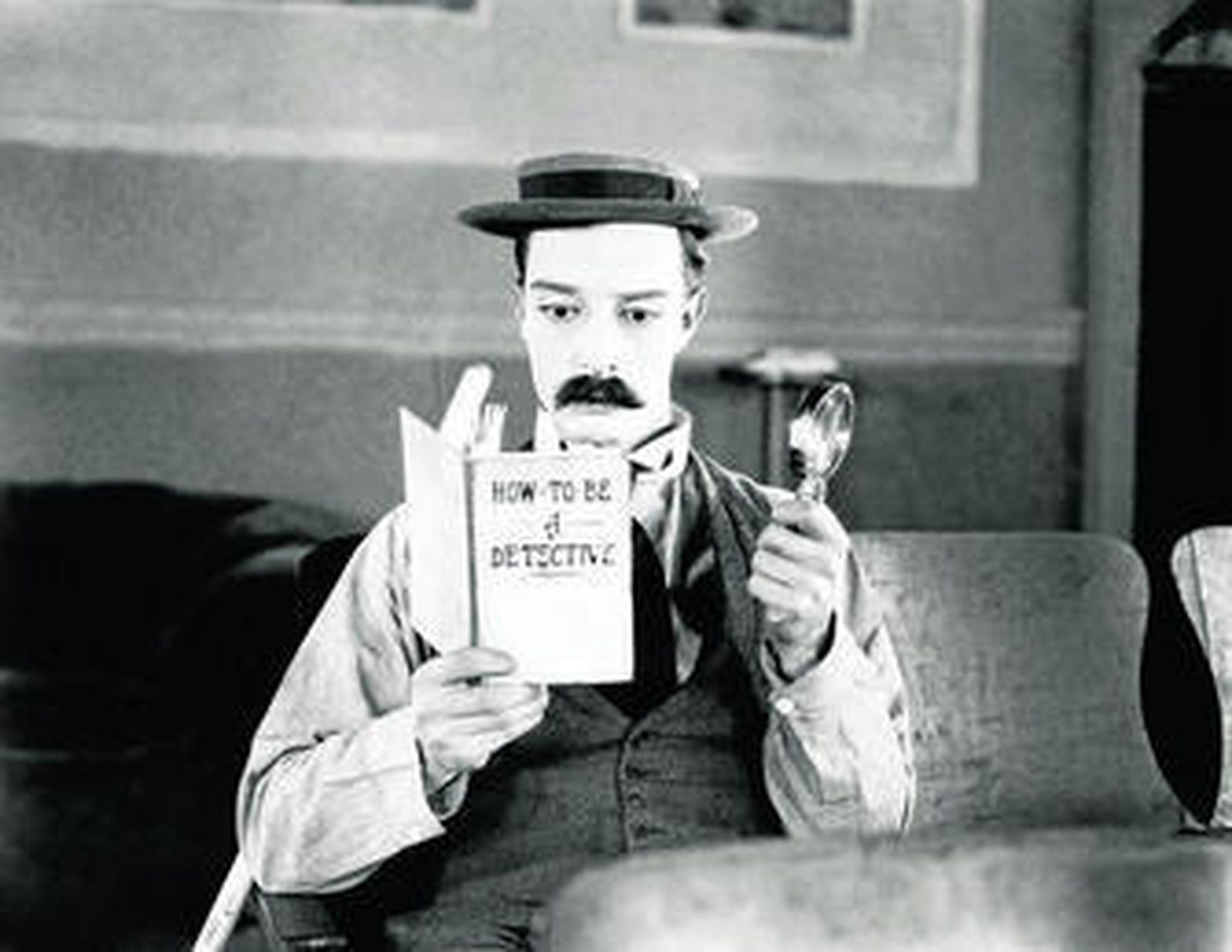 Buster Keaton (1895-1966), en su película de 1924 'El moderno Sherlock Holmes'.
