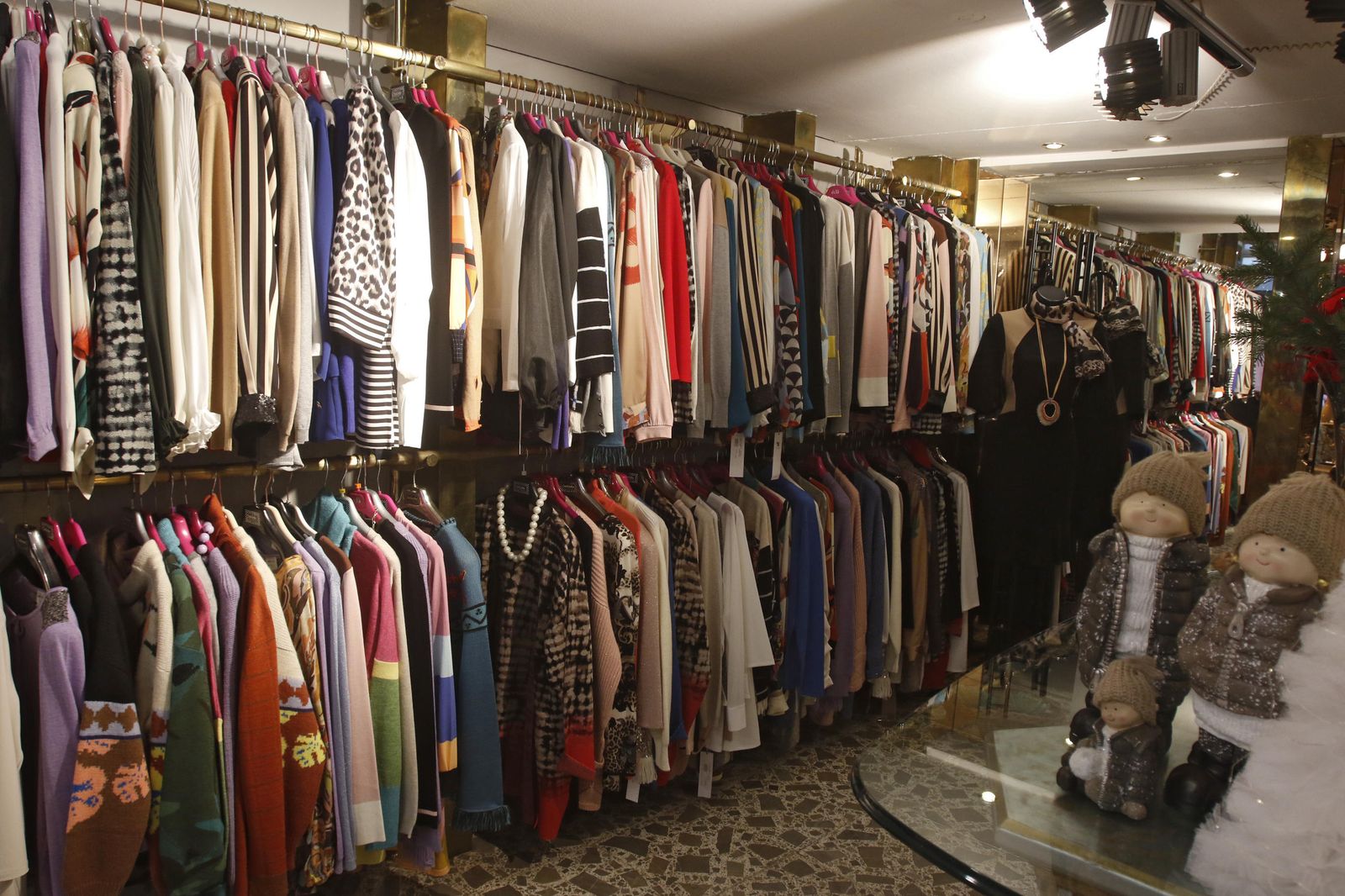 La apertura de los comercios de Córdoba en el puente de la Constitución