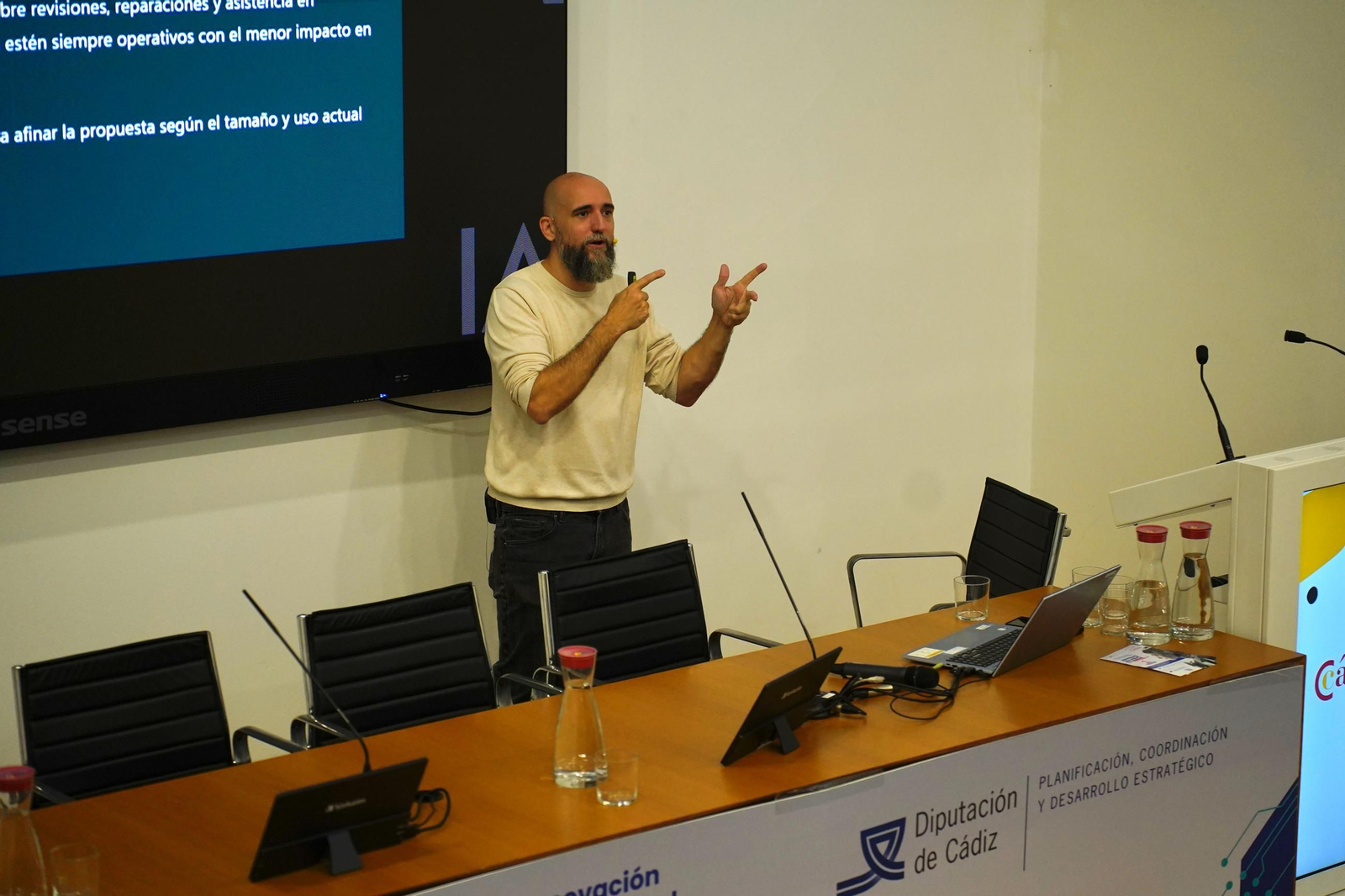 Fotos: Más de 200 profesionales se reúnen en la III Feria de Innovación Digital del Campo de Gibraltar