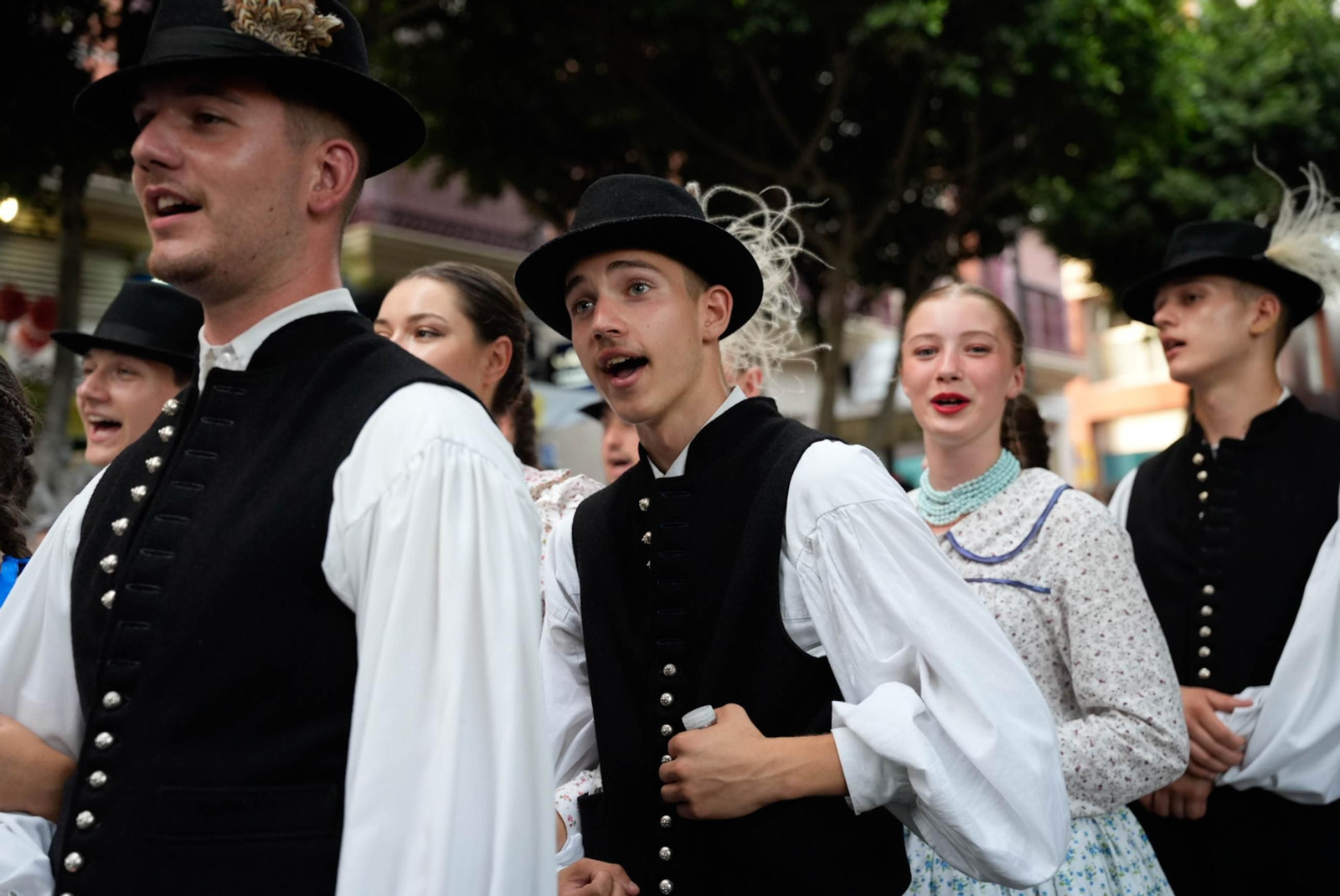 Así se ha vivido la Batalla de Flores en la Feria de Almería