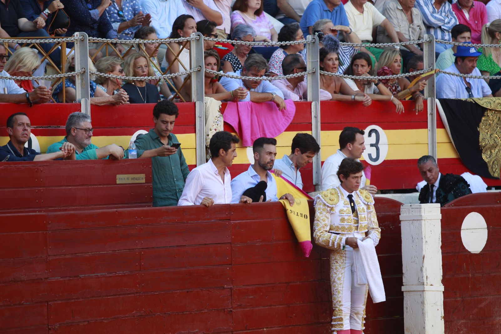 Imágenes del triunfo del torero almeriense Jorge Martínez el día de su alternativa