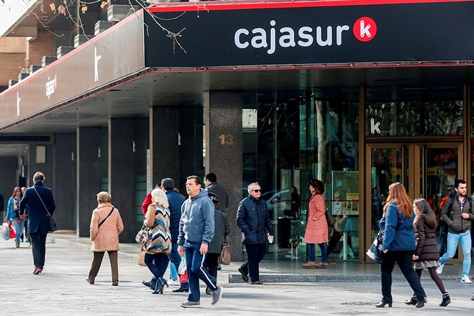 Cajasur apoyando al tejido productivo y social andaluz