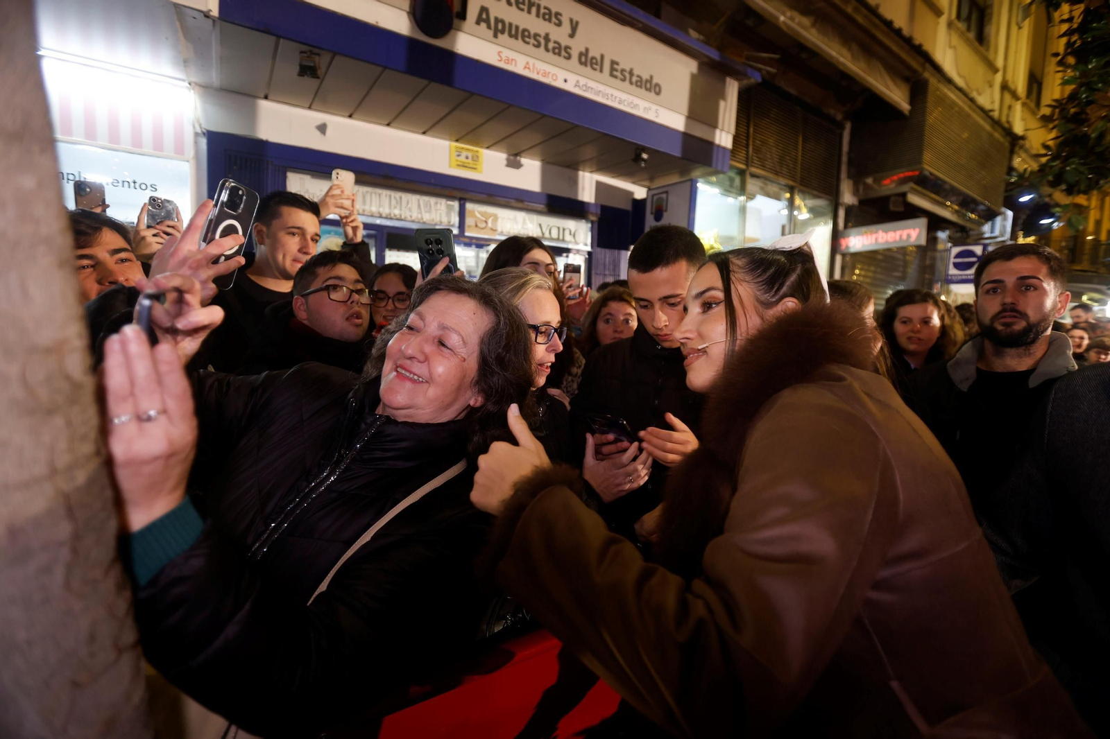 Así ha sido el espectácular encendido de las luces de Navidad de Córdoba