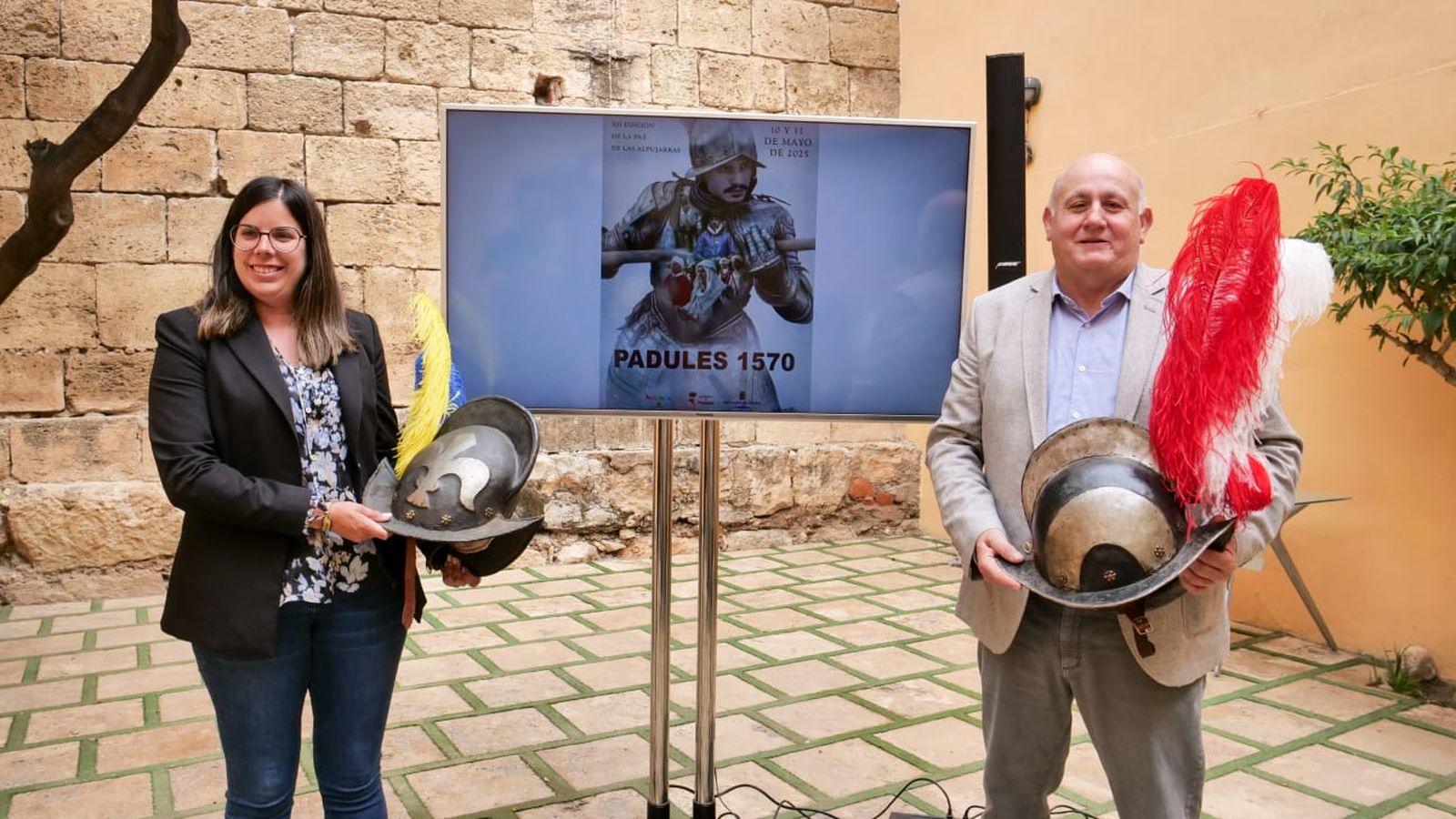 Diputada de Cultura y alcalde de Padules durante la presentación del evento.