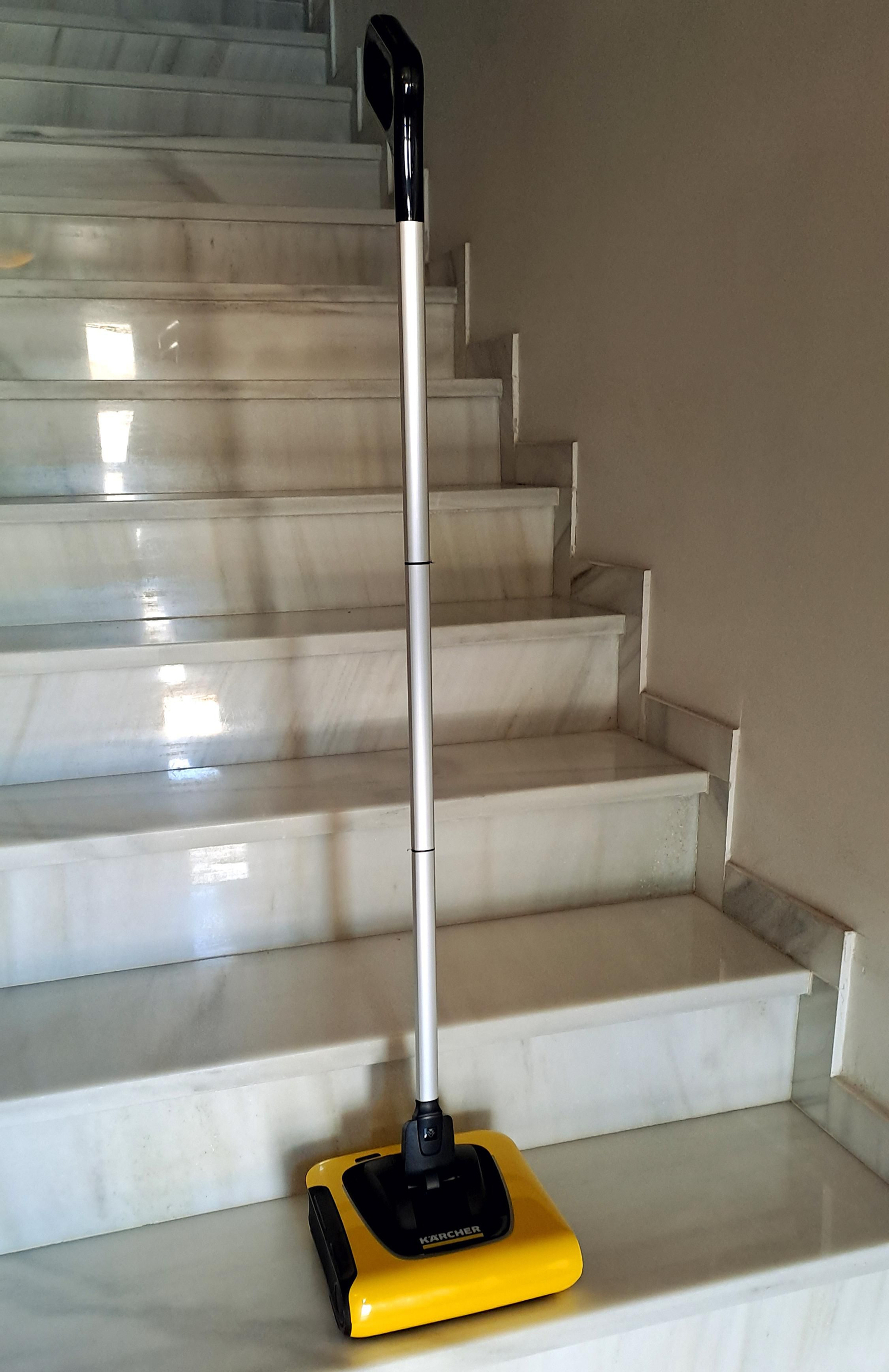 Escoba eléctrica Karcher KB5