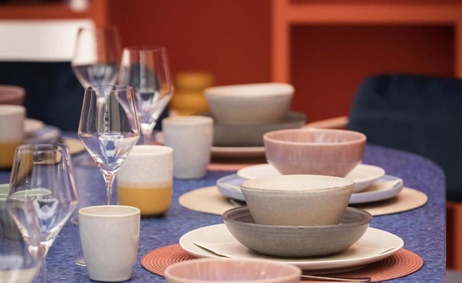 Imagen de una mesa en A Mercadoria