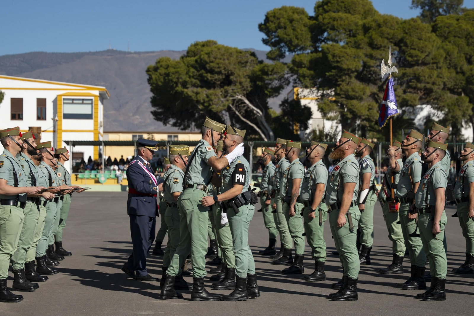 Así conmemora el día de la Inmaculada Concepción la Brigada de la Legión en Almería y despide al contingente que parte a Eslovaquia