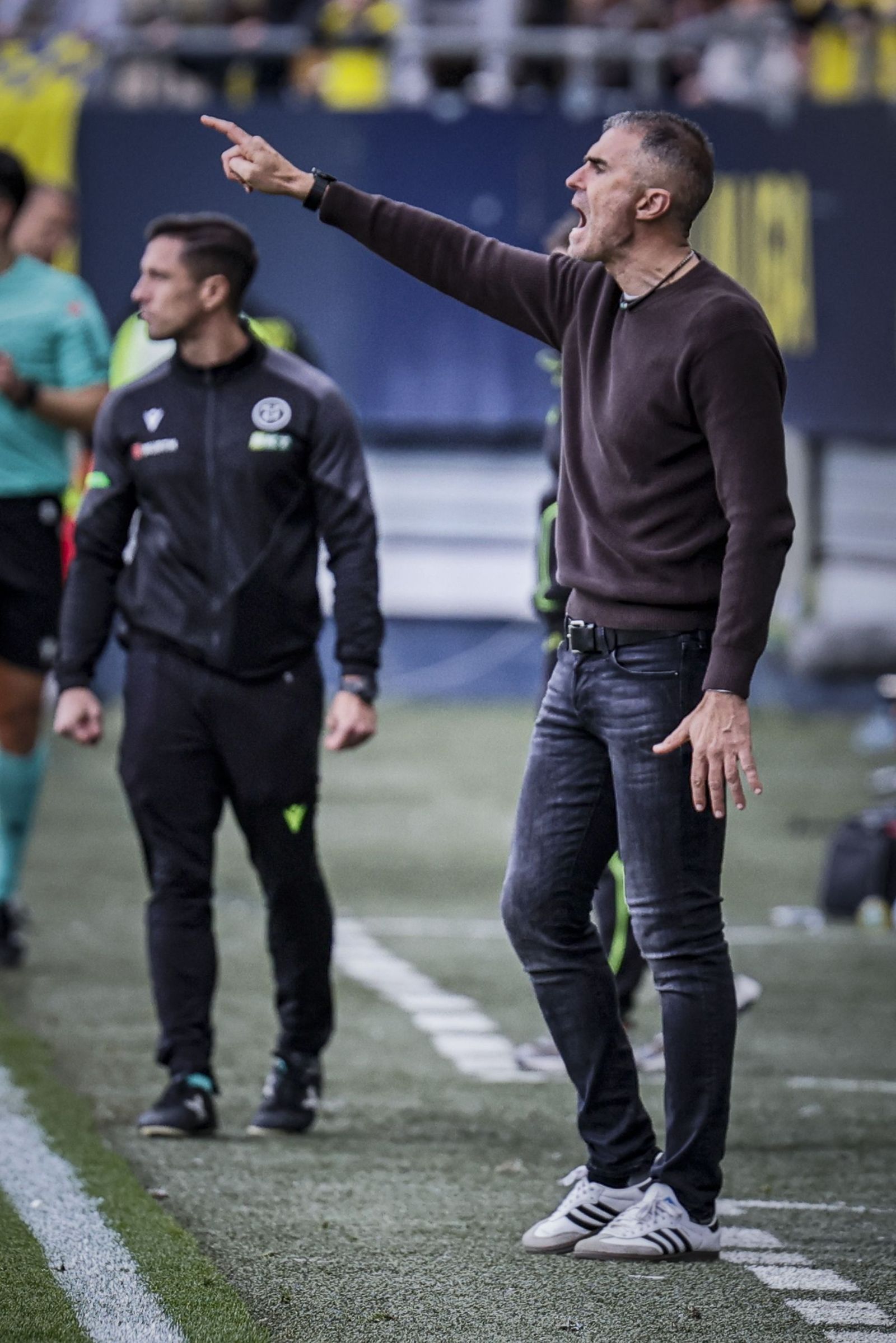 Búscate entre las imágenes del partido de fútbol Cádiz CF - UD Almería