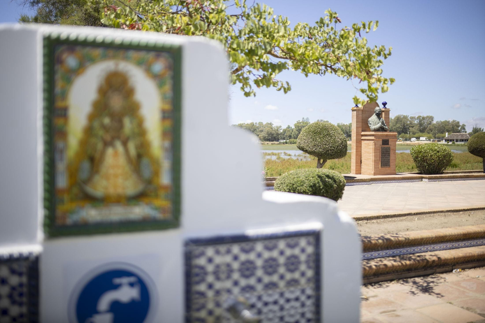 ¿Por qué la aldea del Rocío enamora?