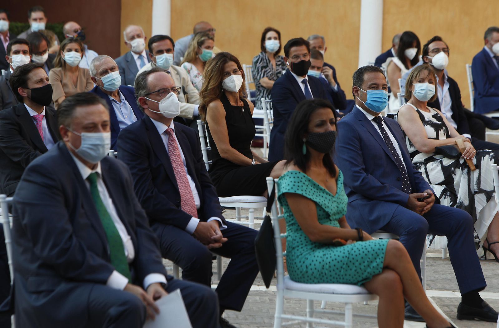 Las imágenes de la presentación del 18º Anuario Joly