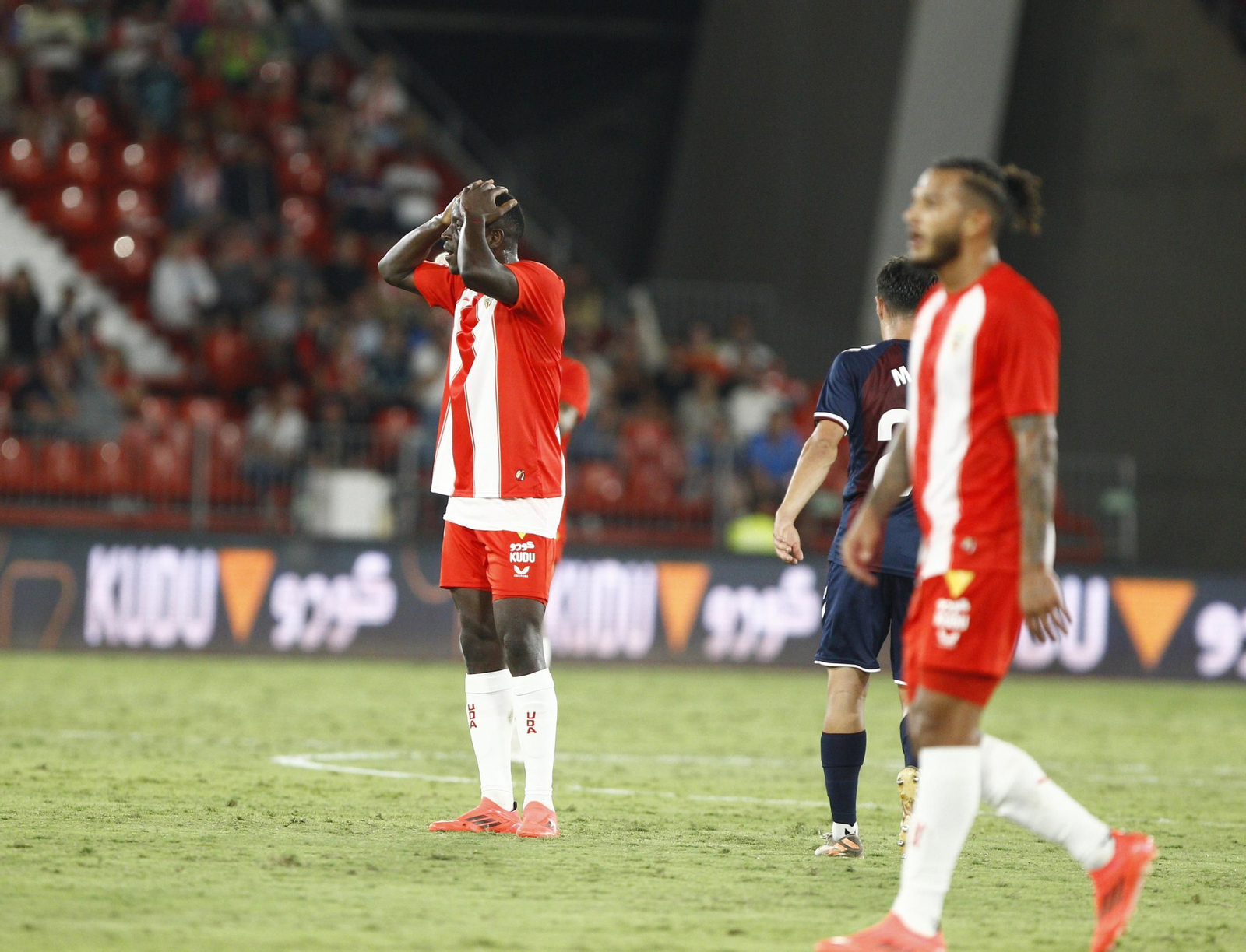 Las imágenes del partido de fútbol U.D. Almería-S.D. Eibar