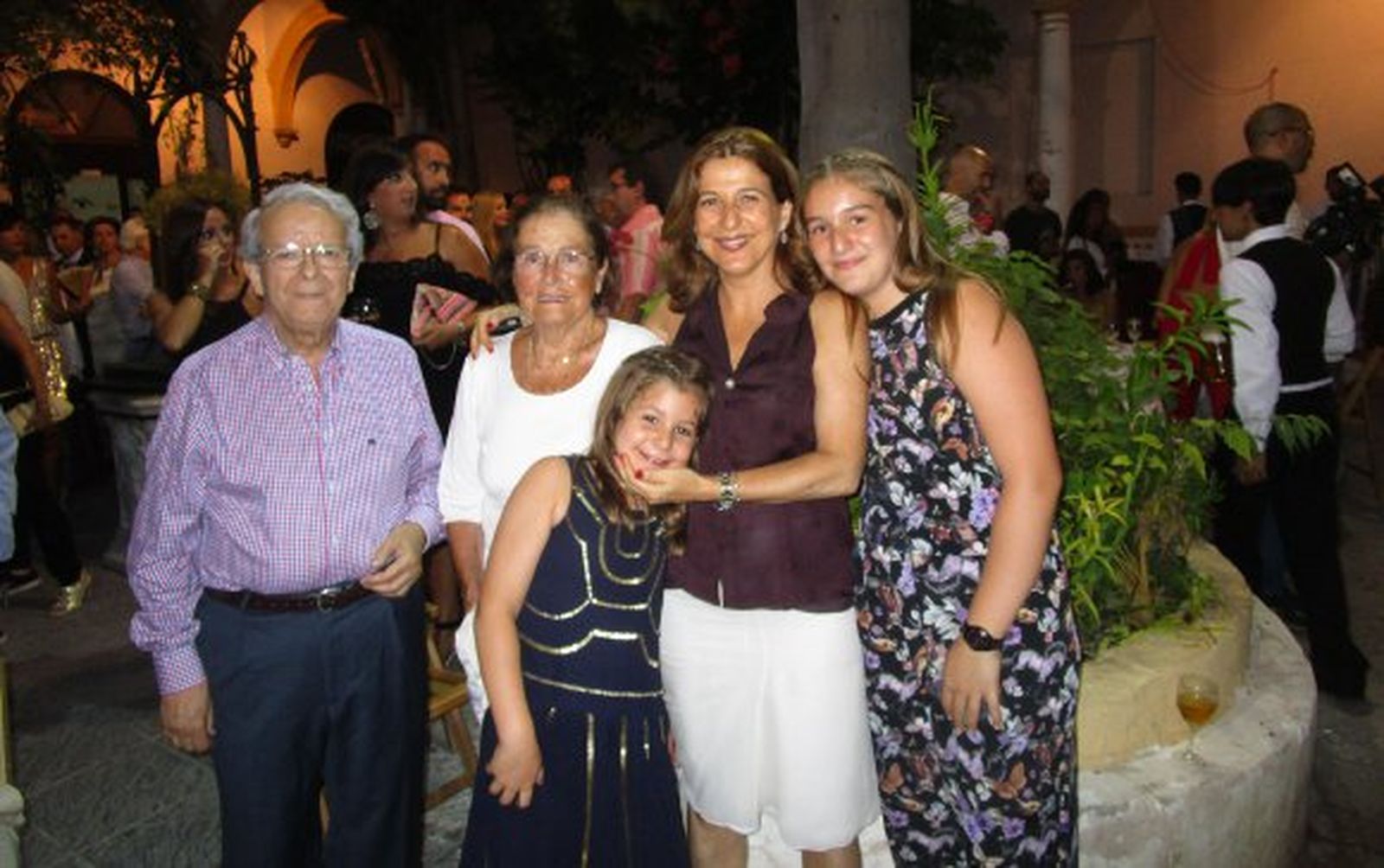 Ildefonso Marqués, Ana Galán, Ana Romero y las hermanas Ana y Victoria Oakden.

Foto: Ignacio Casas de Ciria