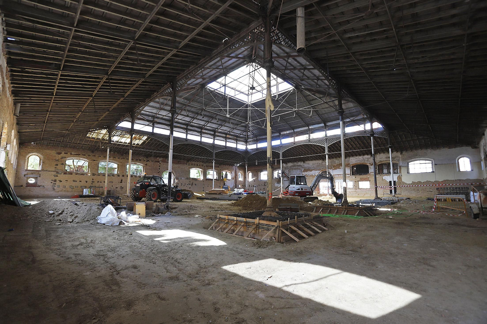 Visita a las entrañas del antiguo mercado de Santa Fé de Huelva