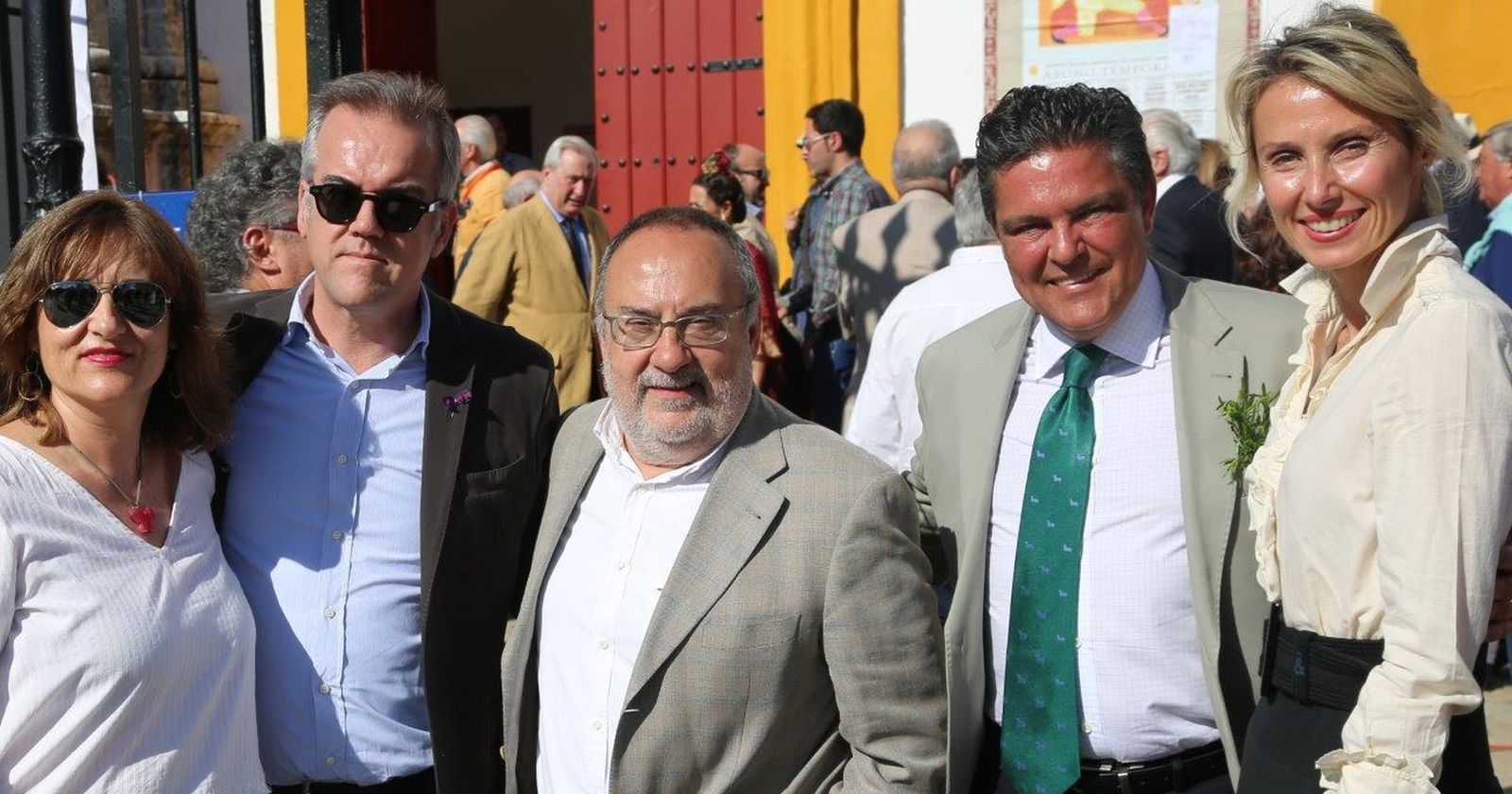 Ana Pato, Ignacio Frauca (Director del Canal Toros de Movistar Plus), Alfredo Relaño (Director del Diario As), Joaquín Maroto y Virginia Morán