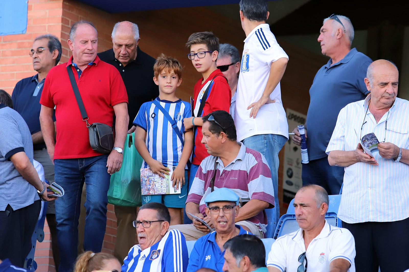 Imágenes del mejor ambiente en el Estadio Nuevo Colombino
