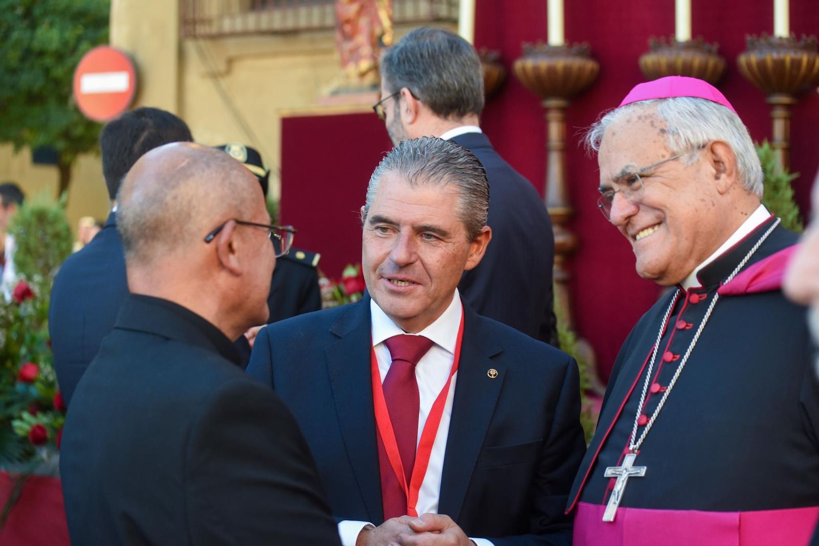 La llegada del Cristo de San Álvaro al Magno Vía Crucis