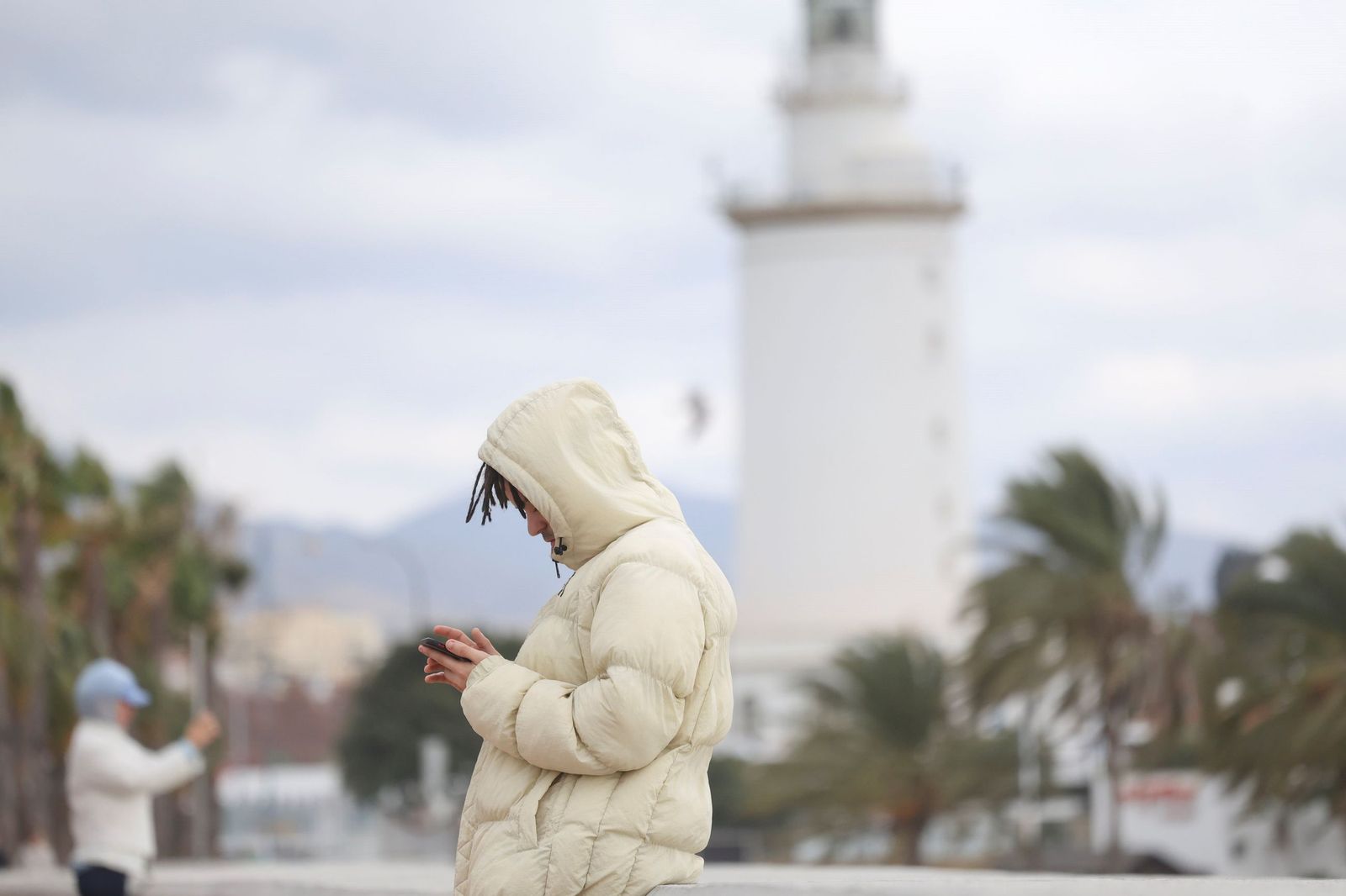 Una persona muy abrigada.