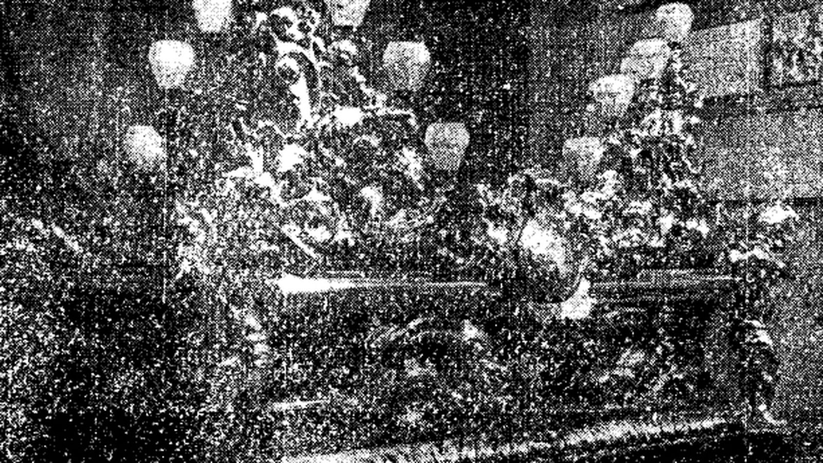 Trono del Primer Dolor 1952 que en 1953 pasó al Cristo del Amor.