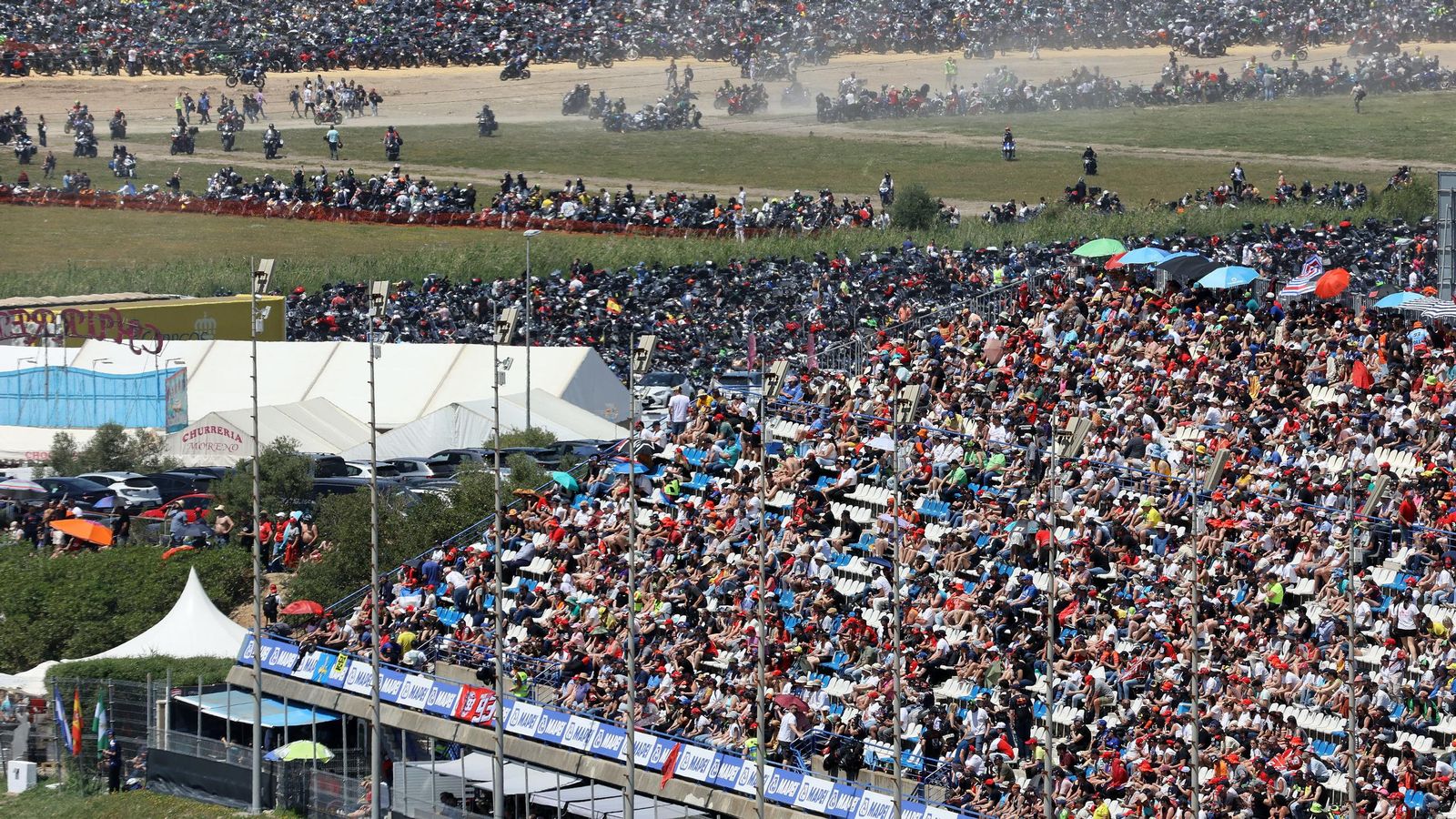 Búscate en el sábado del Gran Premio de España 2025 en el Circuito de Jerez - Ángel Nieto
