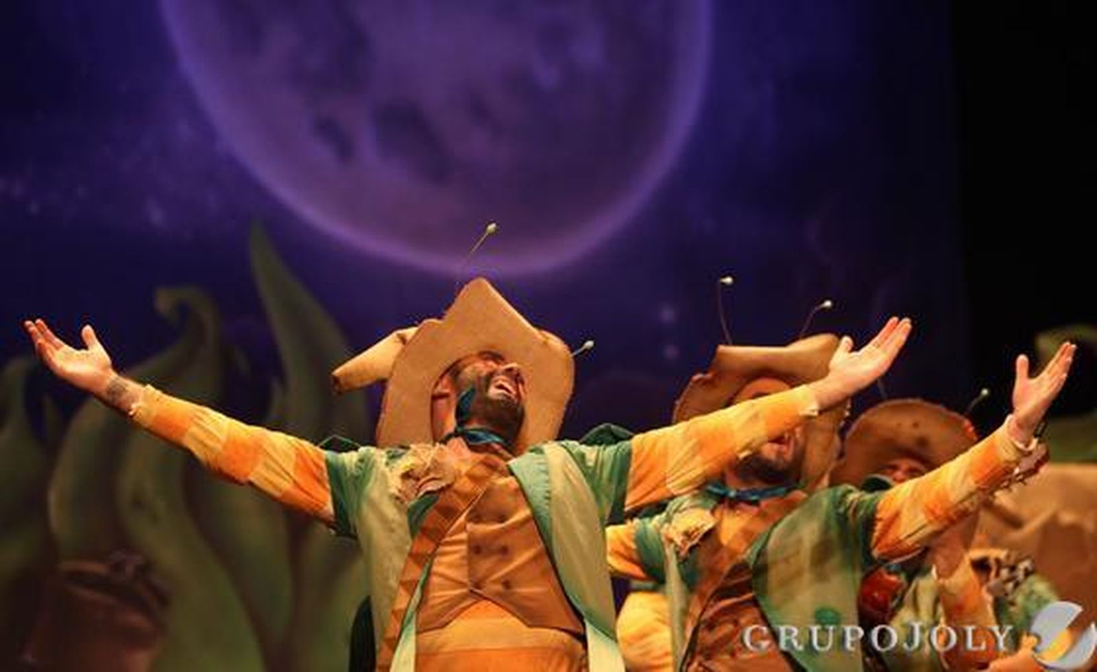 Comparsa 'Las cigarras'

Foto: Jesus Marin