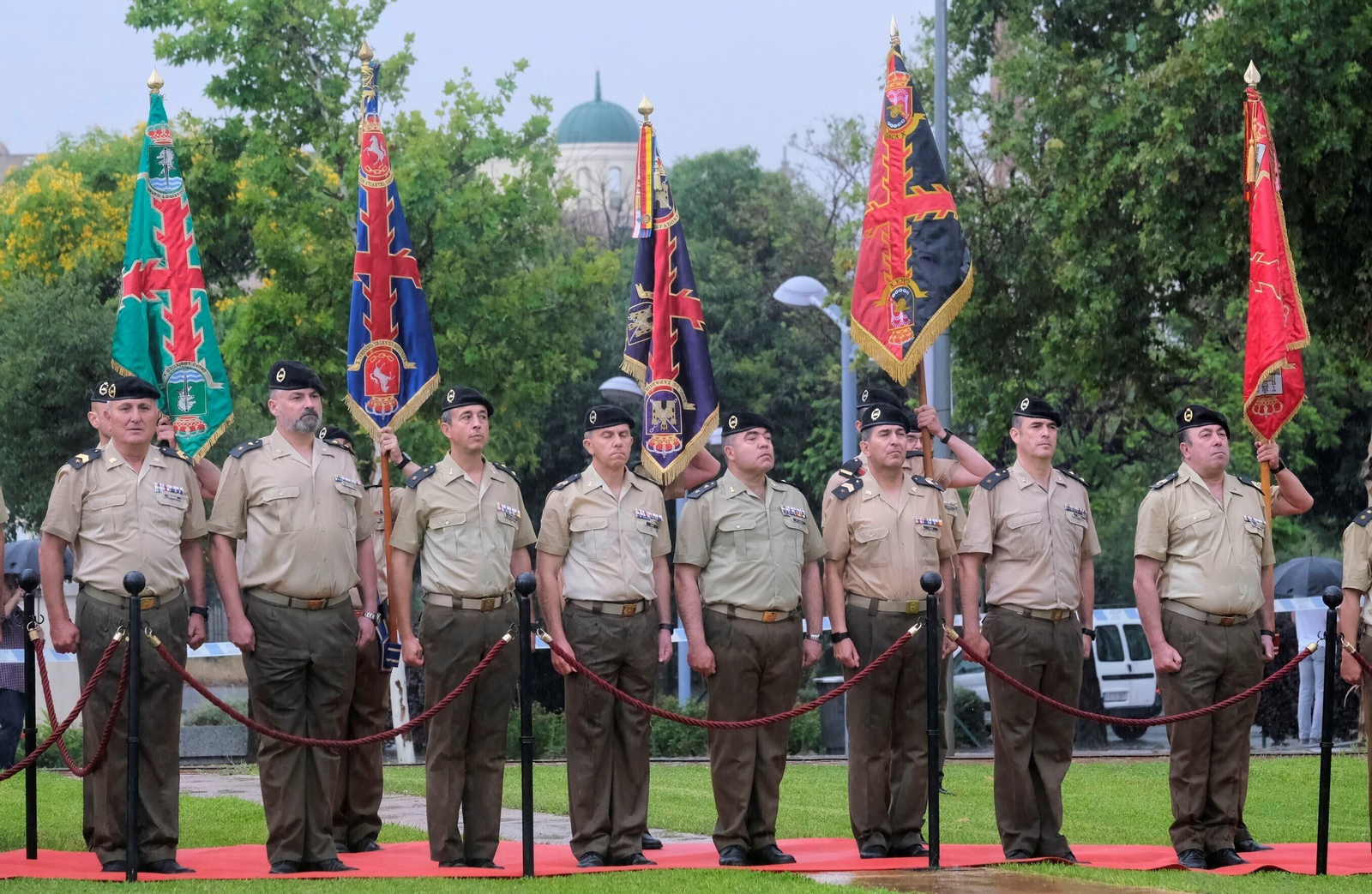 El izado de la bandera de España en Córdoba, en imágenes