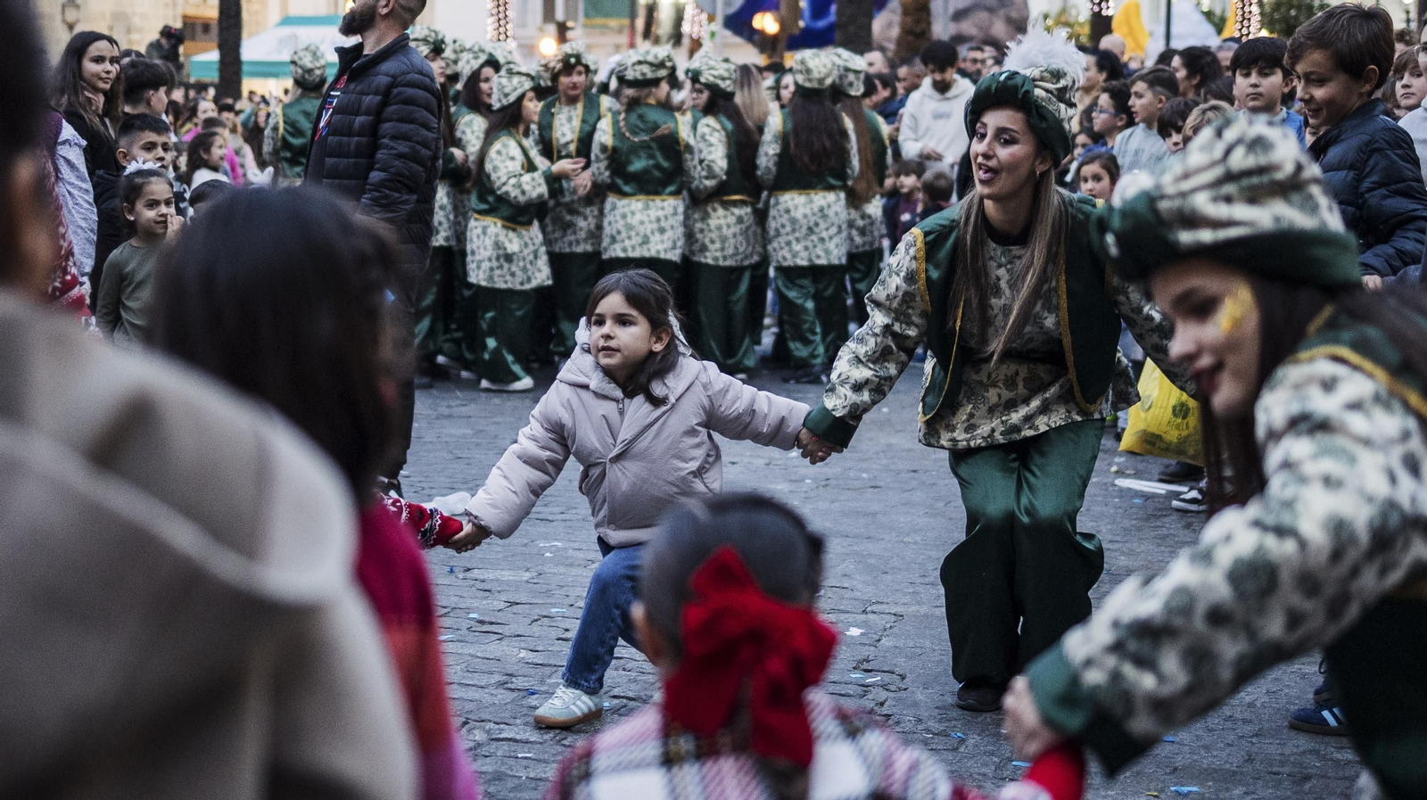 Búscate en la Cabalgata de los Reyes Magos de Jerez 2025