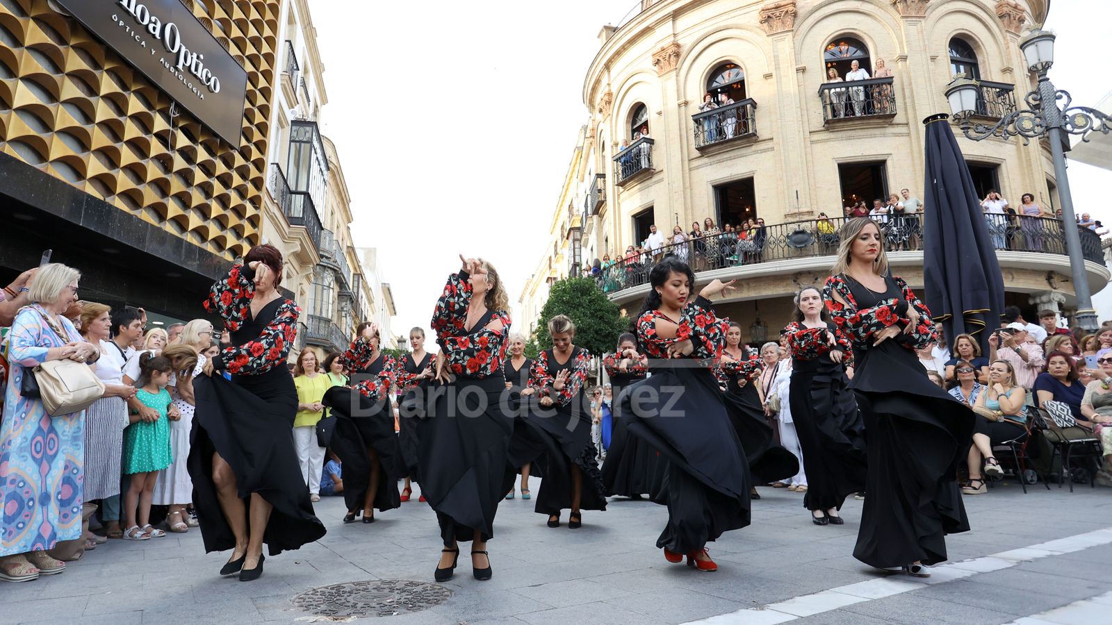 Flashmob de la academia de baile de Fani Muñoz en Jerez