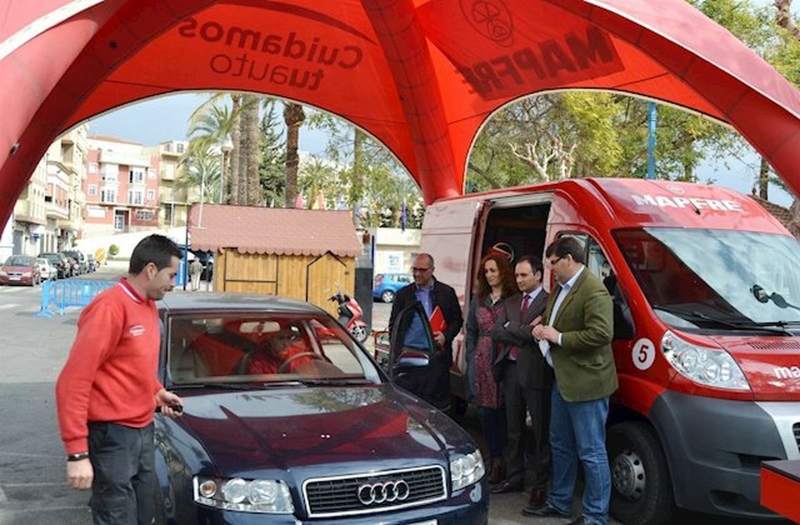 Mapfre realiza desde hoy en Almería revisiones gratuitas a vehículos