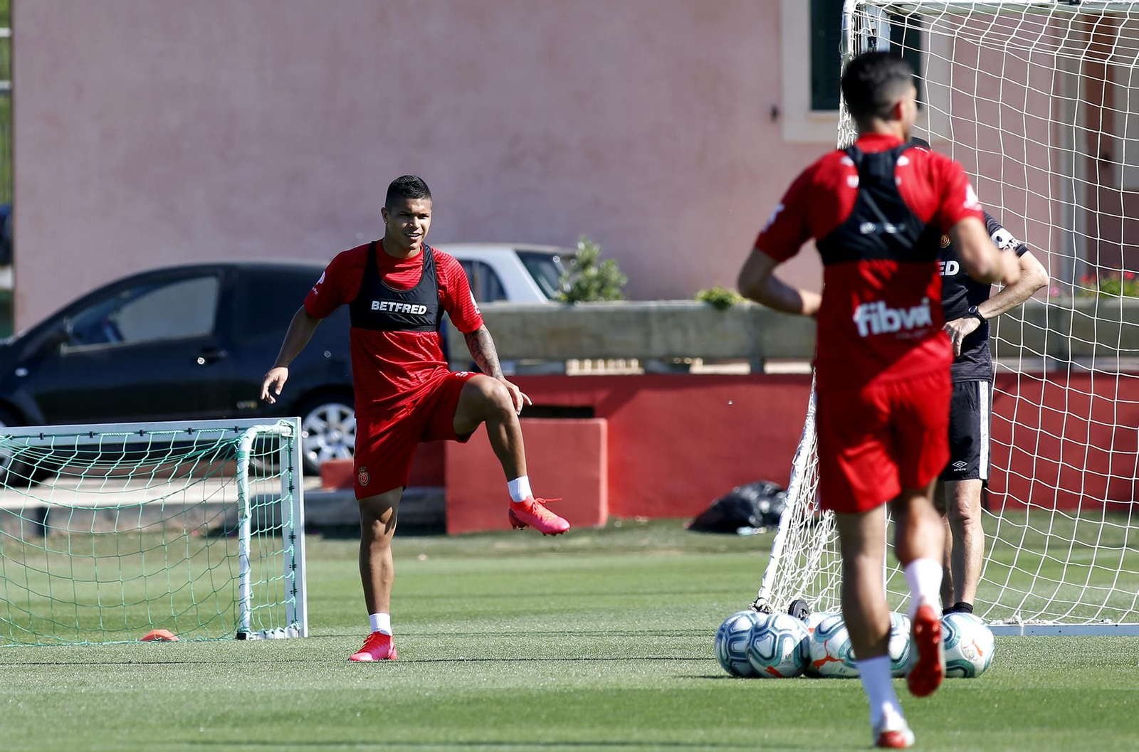 Las fotos de la carrera de Cucho Hernández