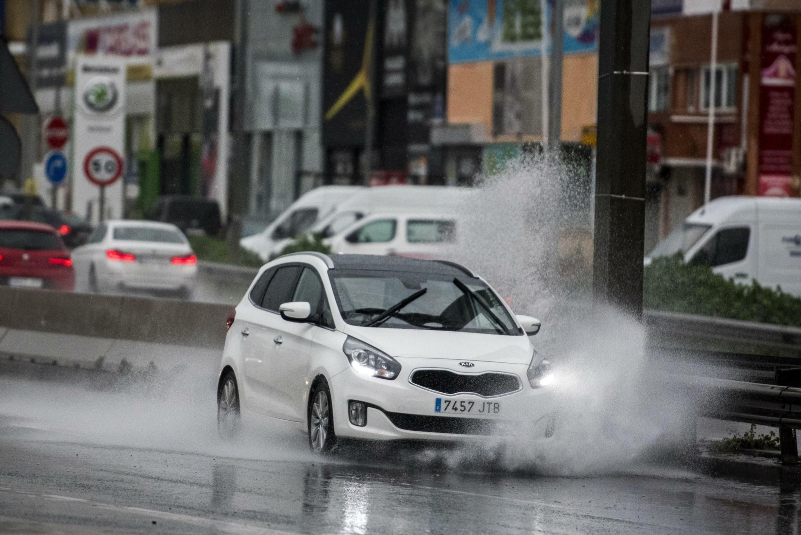 Todas las imágenes del paso del temporal por Granada