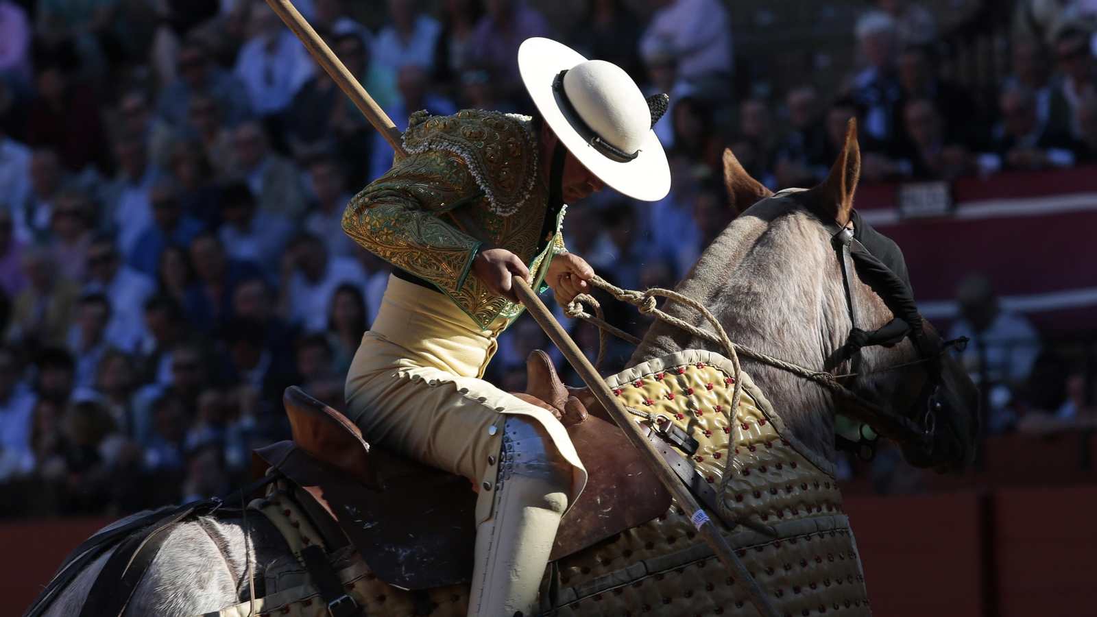Las imágenes de la tercera de abono en La Maestranza