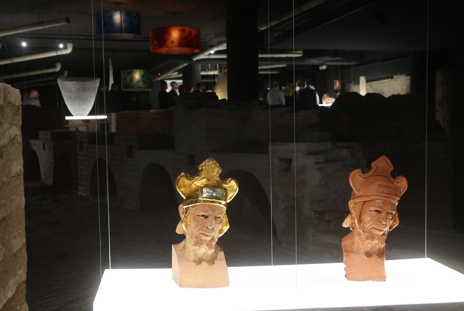 Exposición artesana en el castillo de San Jorge