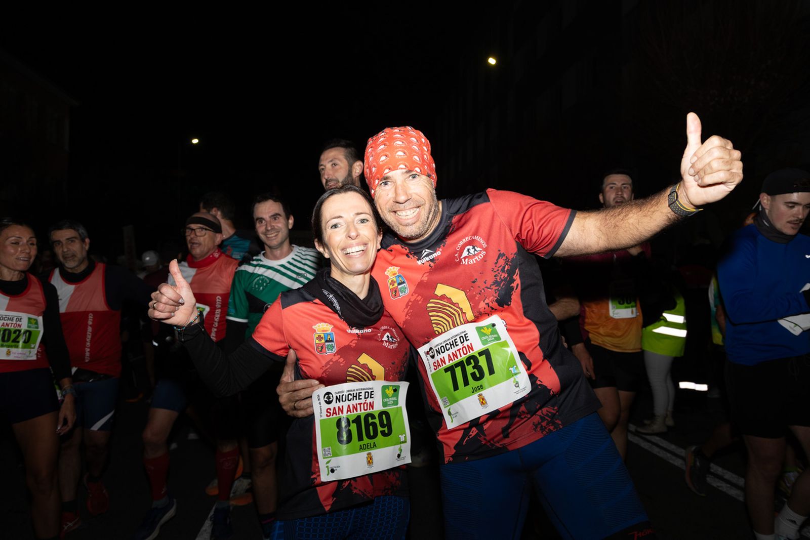 En imágenes: búscate en tu llegada a meta de la Carrera de San Antón 2026