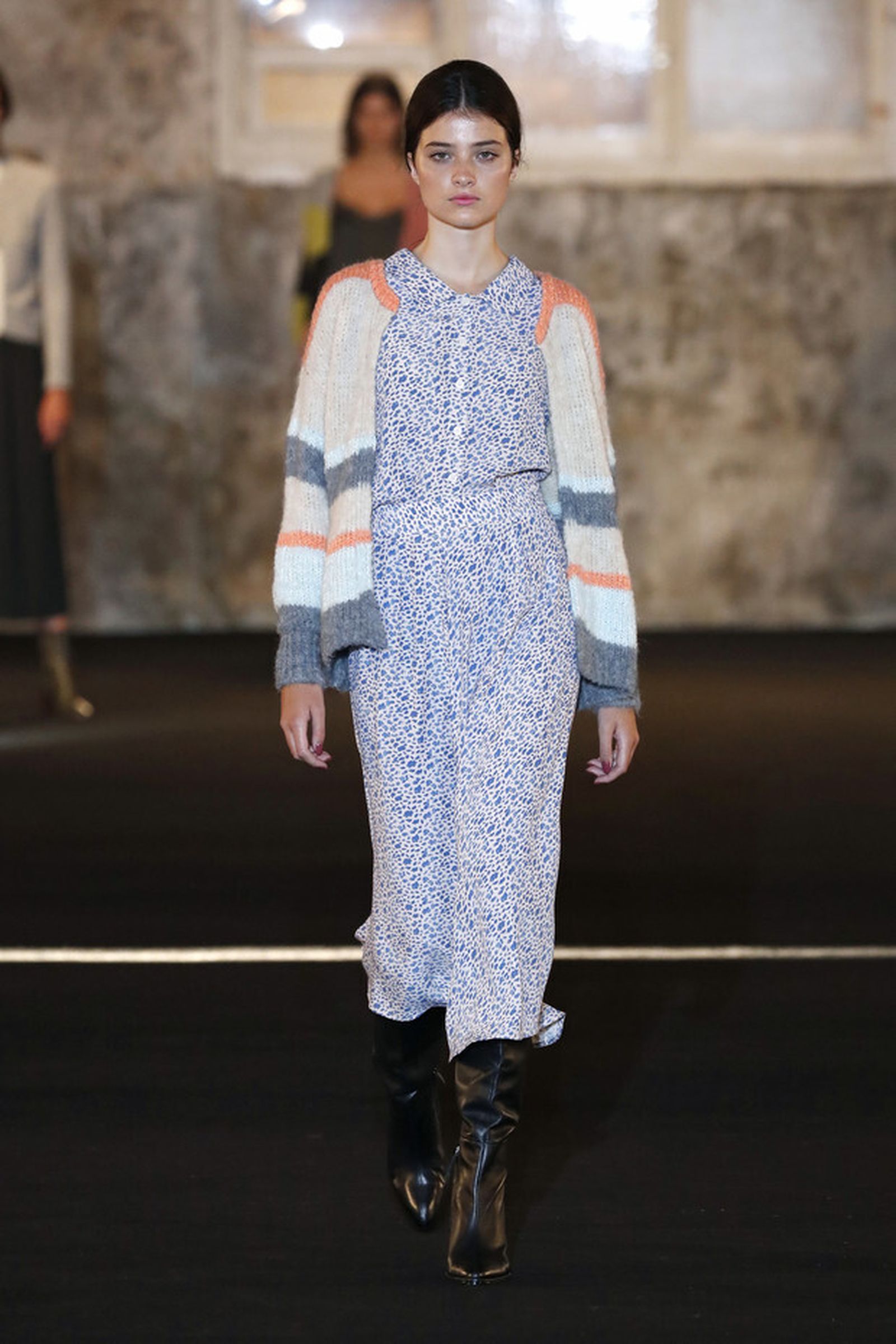 Vestido estampado  con jersey de hilo de Sita Murt.