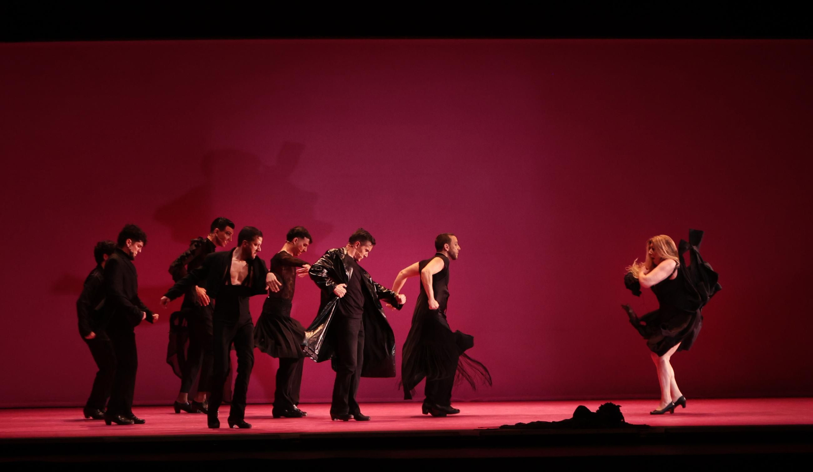 Imagen de Manuel Liñán & Compañia en el Festival de Jerez con su espectáculo 'Muerta de amor' Imagen de Manuel Liñán & Compañia en el Festival de Jerez con su espectáculo 'Muerta de amor'