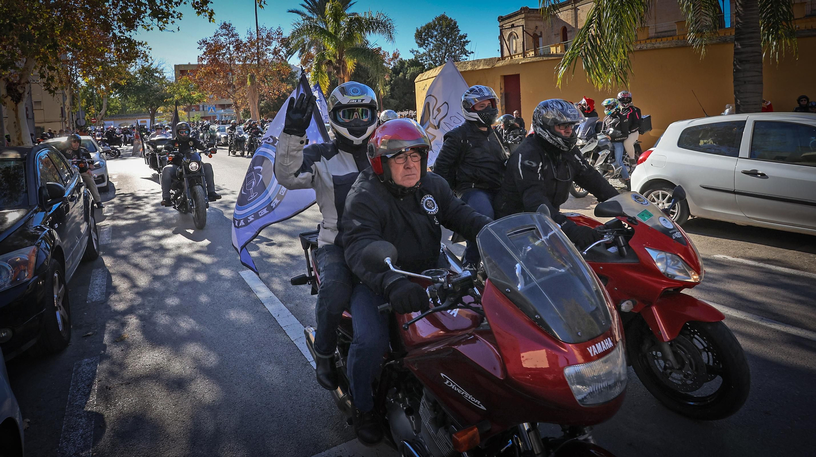 Búscate en la gran motorada solidaria celebrada en Jerez
