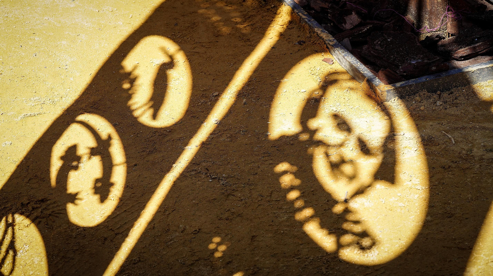 Inaugurada la plaza y el monumento en recuerdo de Félix Rodríguez de la Fuente en el Zoo de Jerez