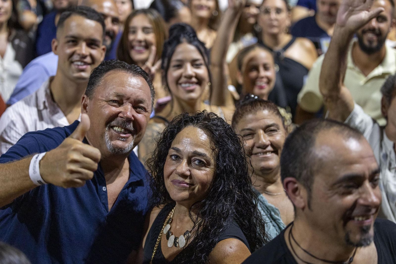 Búscate en el concierto de El Barrio en Concert Music en Chiclana