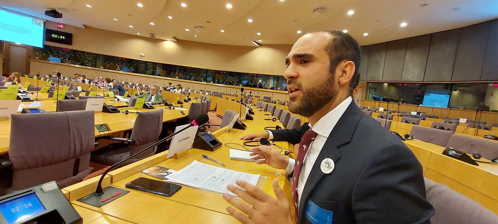 Manuel Alejandro Moreno, presidente de 'Sevilla quiere Metro', durante su intervención en el Parlamento Europeo.