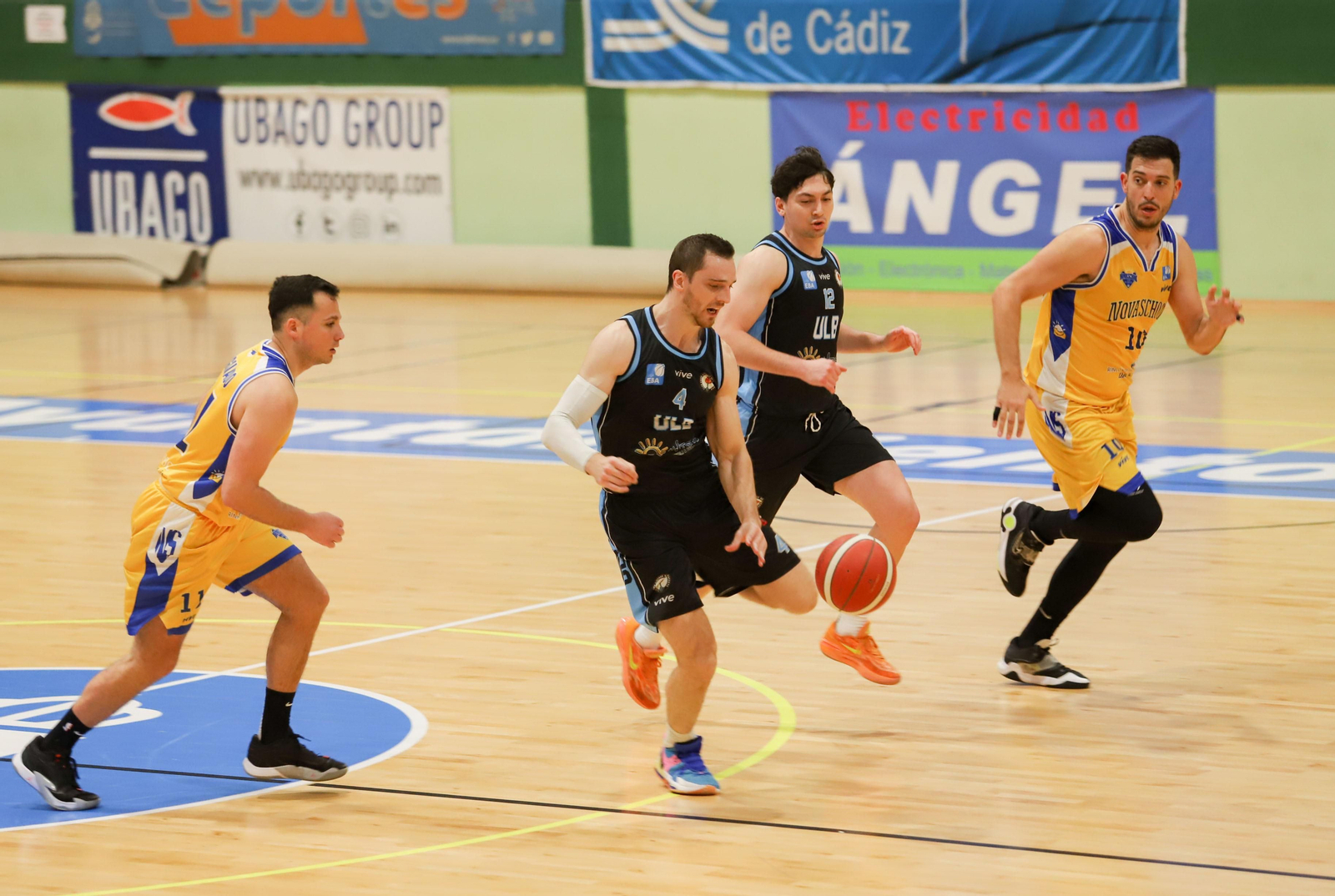 Las fotos del ULB-Novaschool de Liga EBA