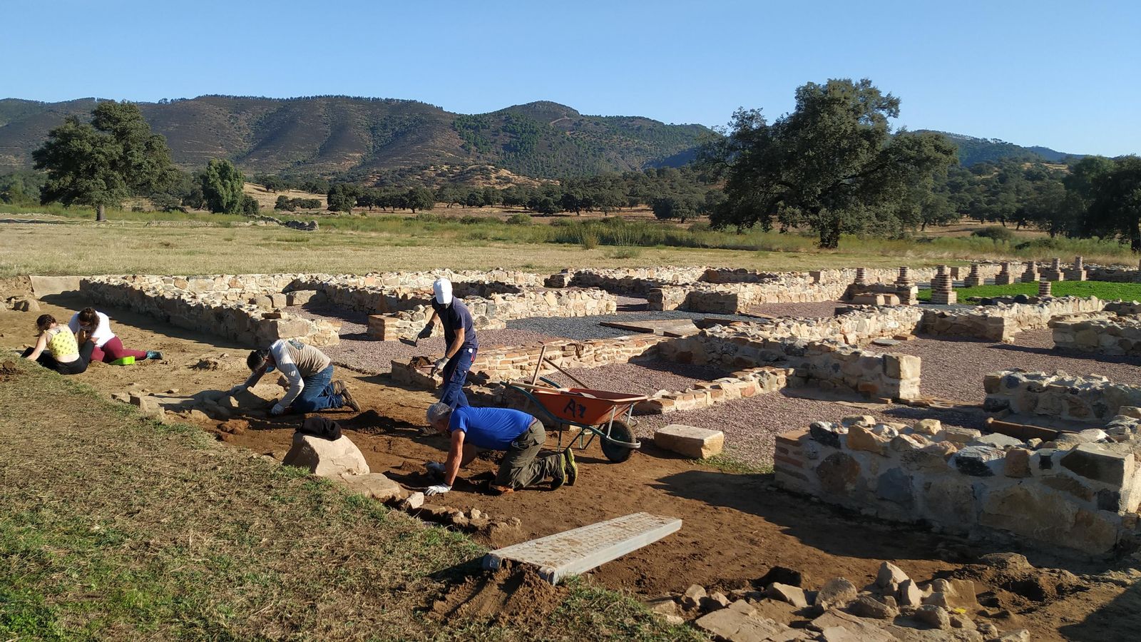 La Ciudad Romana de Arucci Turobriga La Ciudad Romana de Arucci Turobriga