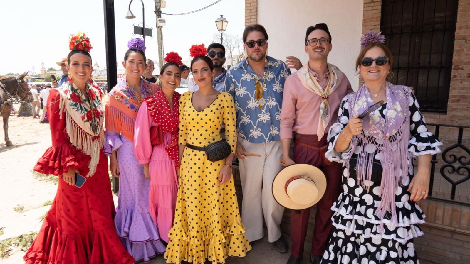 Ambiente en las casas hermandad de la provincia de Huelva en El Rocío. Ambiente en las casas hermandad de la provincia de Huelva en El Rocío.